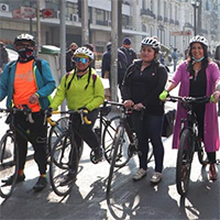 Calles del centro de Santiago estarán sólo habilitadas a ciclistas y peatones este viernes